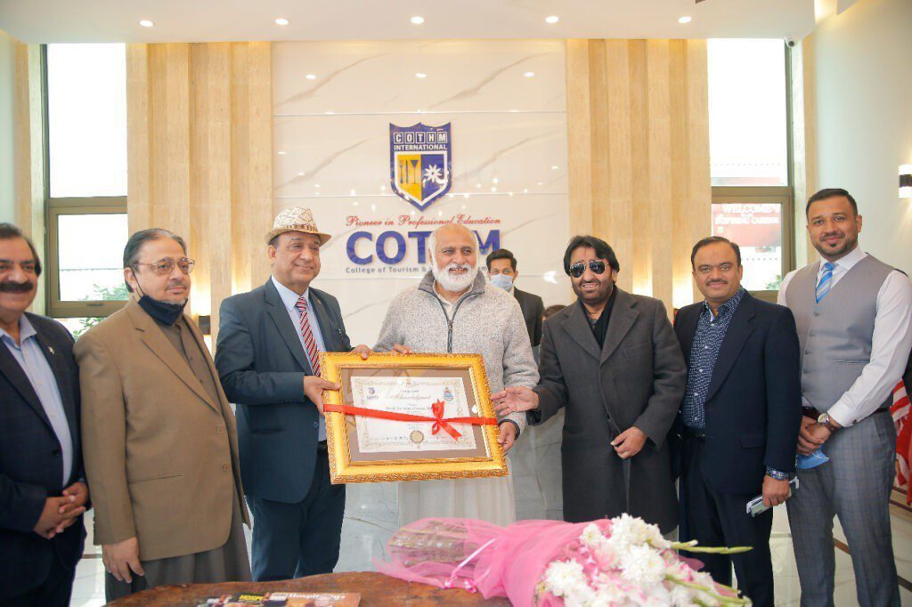 PU vice chancellor admires hi-tech facilities at COTHM