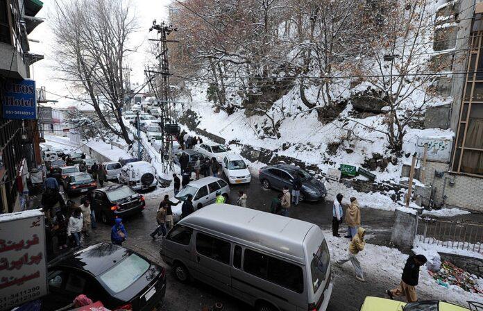 Mismanagement or natural calamity?Public holds local administration, tourism depts accountable for Murree tragedy