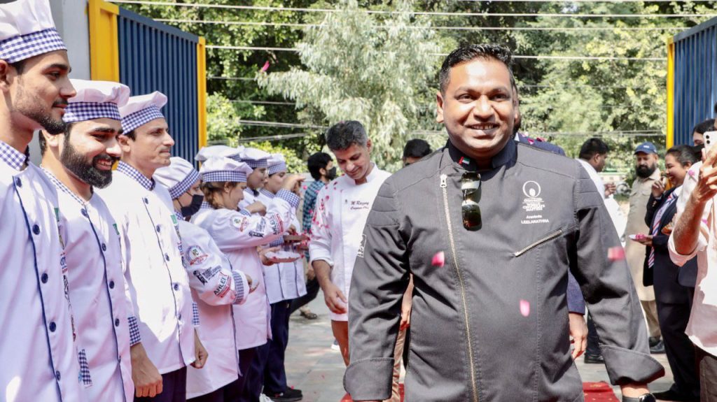 Intl chocolatier Aravinda to train future chocolatiers & pastry chefs at Chocolate Academy