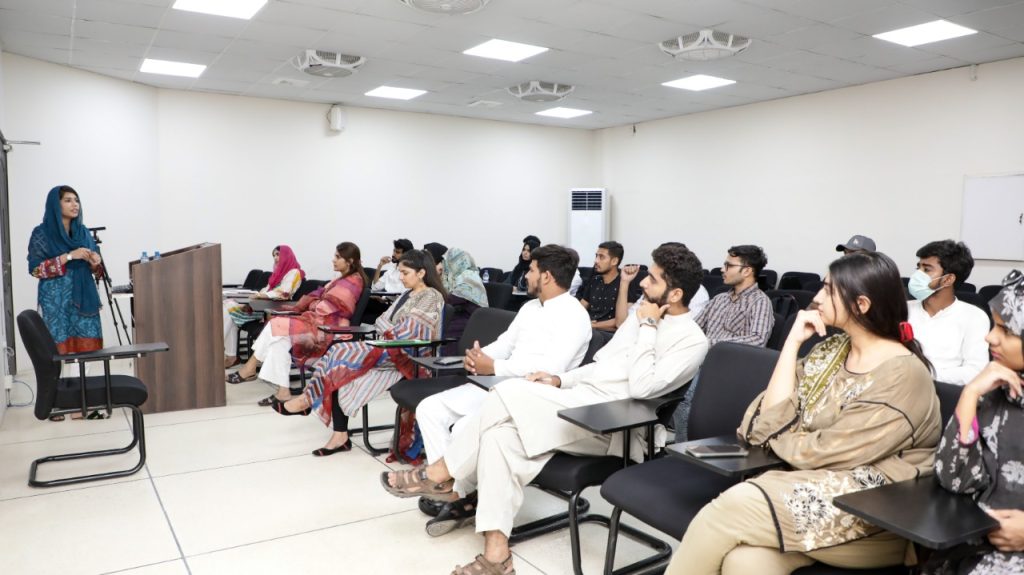 COTHM arranges an awareness session at UMT DHS