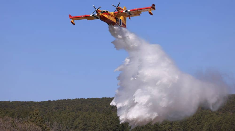 Climate change ministry to purchase a firefighting aircraft