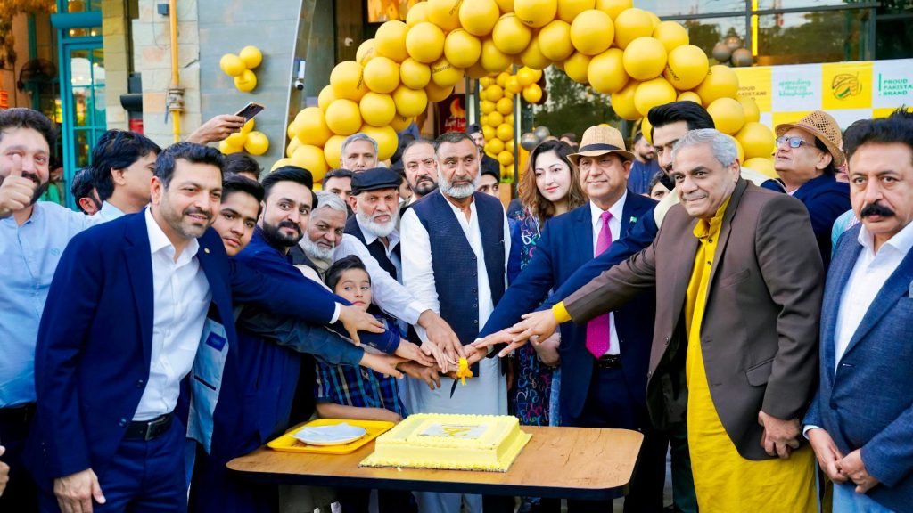 Cheezious Pakistan opens its 26th branch; 3rd in Lahore