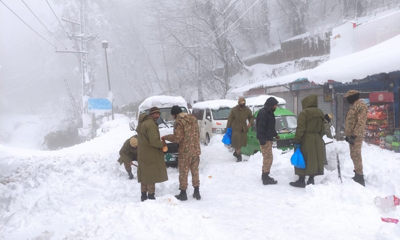 Murree snowstorm death toll goes up to 23, committee formed to probe tragedy