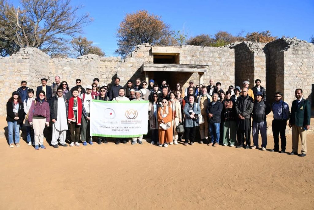 World delegates cherish Gandhara Heritage durinag the 1st International Winter School on Gandharan Buddhism
