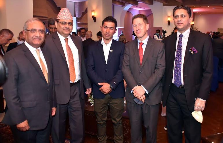 Serena oganises grand reception honoring legendary mountaineer Sirbaz Khan