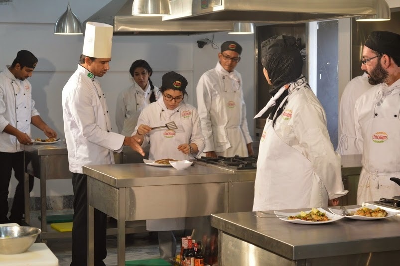Survival of the culinary industry in Pakistan