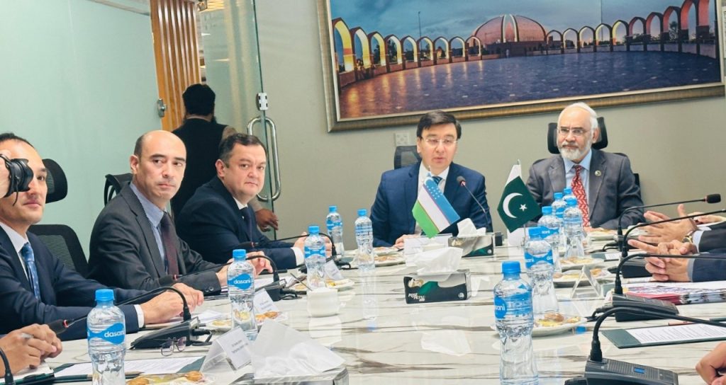 Pakistan and Uzbekistan Strengthen Tourism Ties in High-Level Meeting at PTDC
