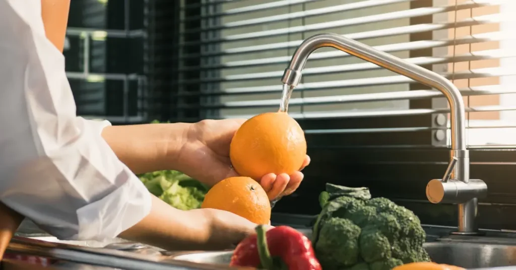 Do I always need to wash fruit and vegetable with a special soap?
