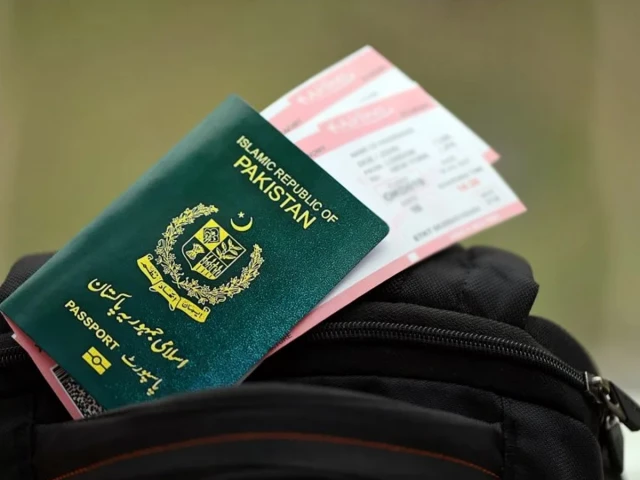 Pakistan Introduces Cashless Payment System for Passport Fees