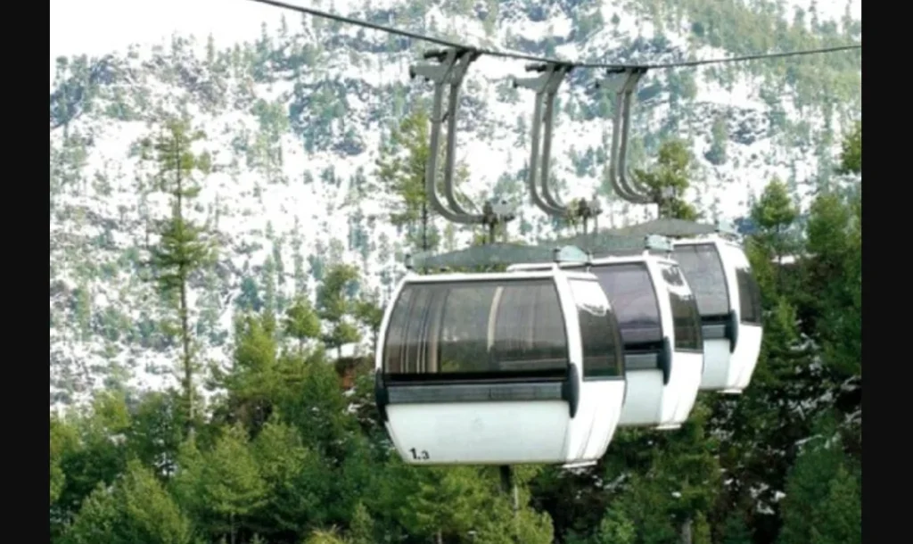 Pakistan Airports Authority Plans Chairlifts and Cable Cars at Three Major Airports