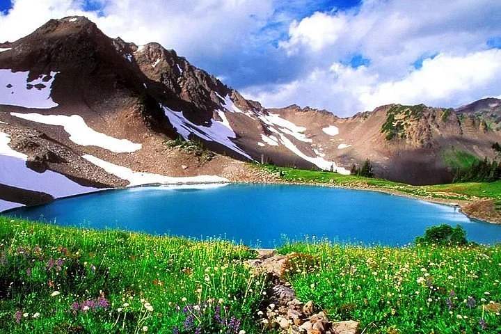 Hidden Alpine Paradise: Dudipatsar Lake Shines as One of Pakistan’s Most Spectacular Destinations