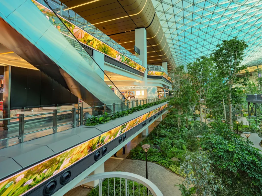 Doha Airport’s Orchard Garden: A Stunning Blend of Nature and Modern Architecture