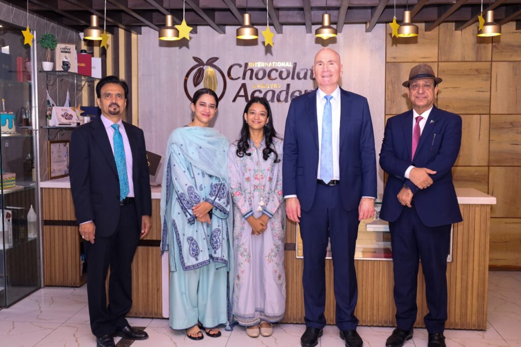 Australian High Commissioner Timothy Kane Visits Chocolate Academy