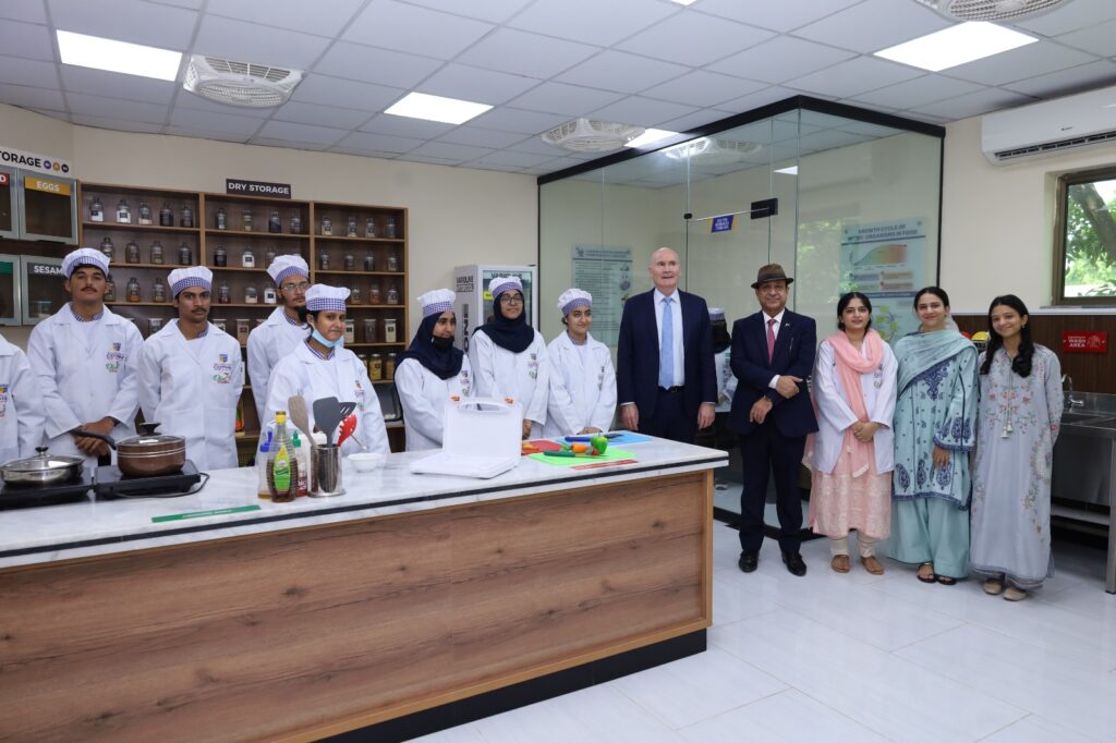 H.E. Timothy Kane, Australian High Commissioner to Pakistan Visits COTHM Food Safety Lab